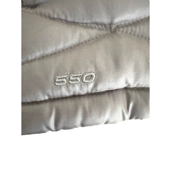 The North Face Down Vest 550-Fill Women M Full Zip Pockets Silver Gray Quilted - Picture 3 of 11